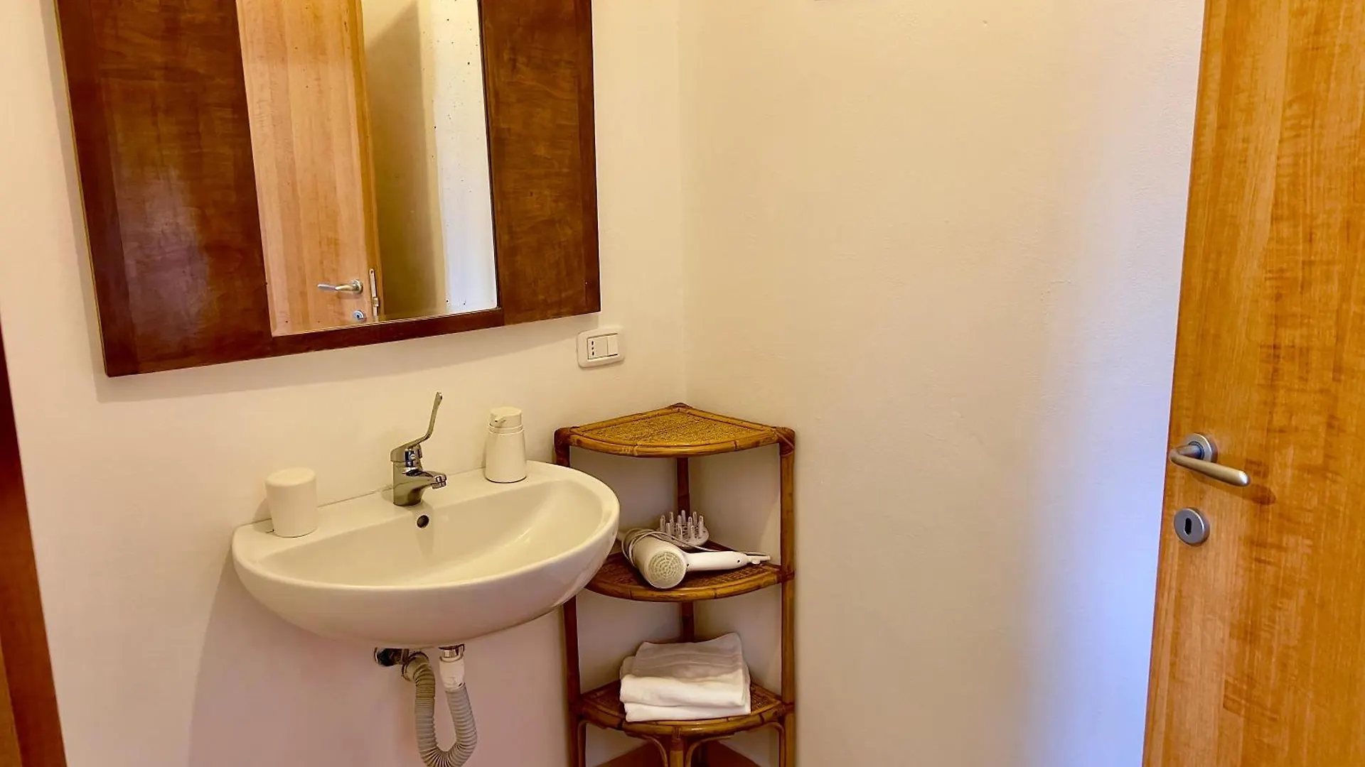 Carpine Agriturismo Bio In Maremma Alberese Apartment