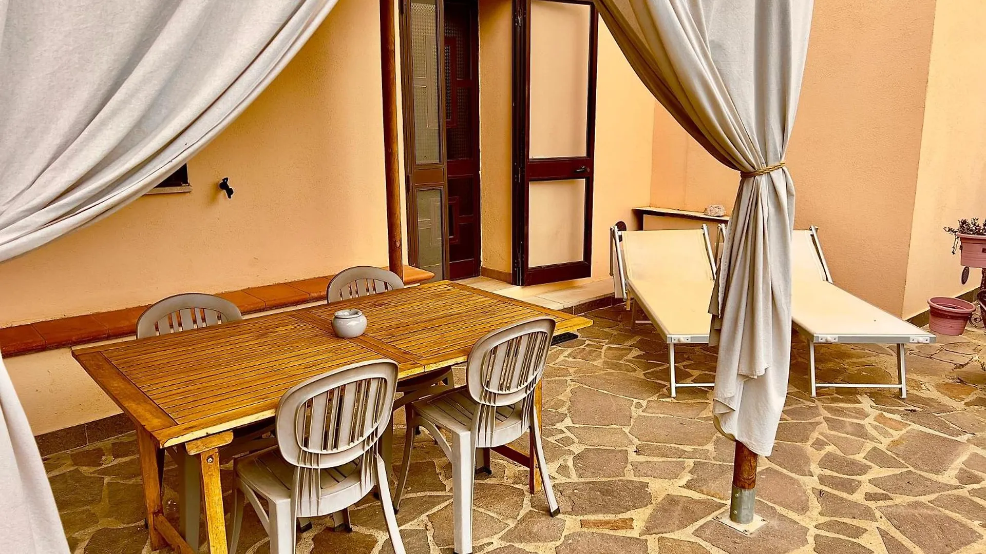 Carpine Agriturismo Bio In Maremma Alberese